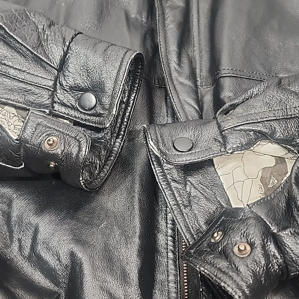 Burk's Bay Men's Black Leather Bomber Jacket. XL - Picture 9 of 13